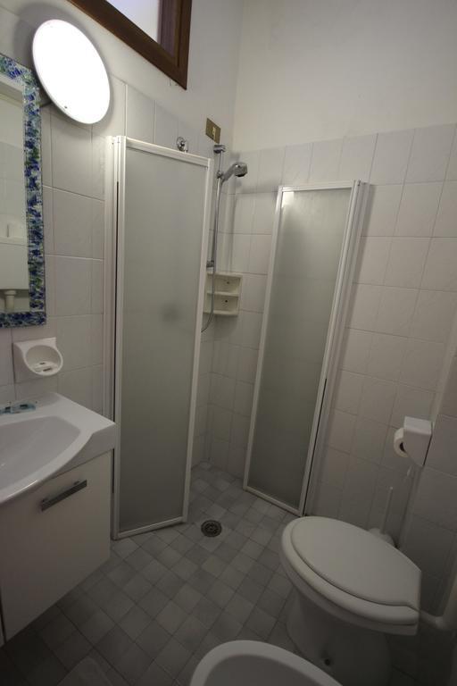 Hotel Roma ลิโดดิเยโซโล ห้อง รูปภาพ